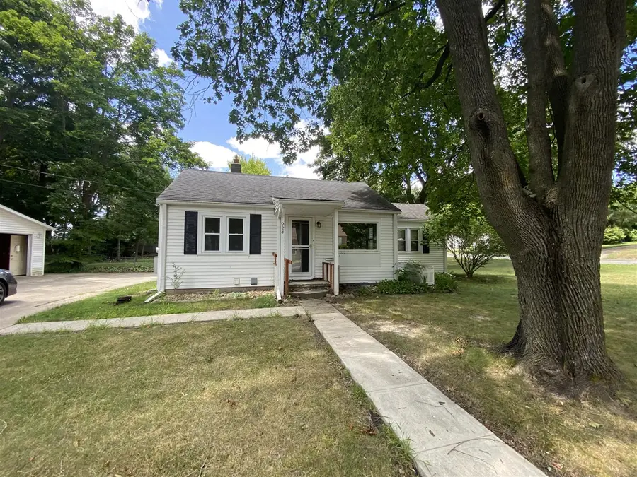 924 N Church, Hastings, MI 49058 - #2