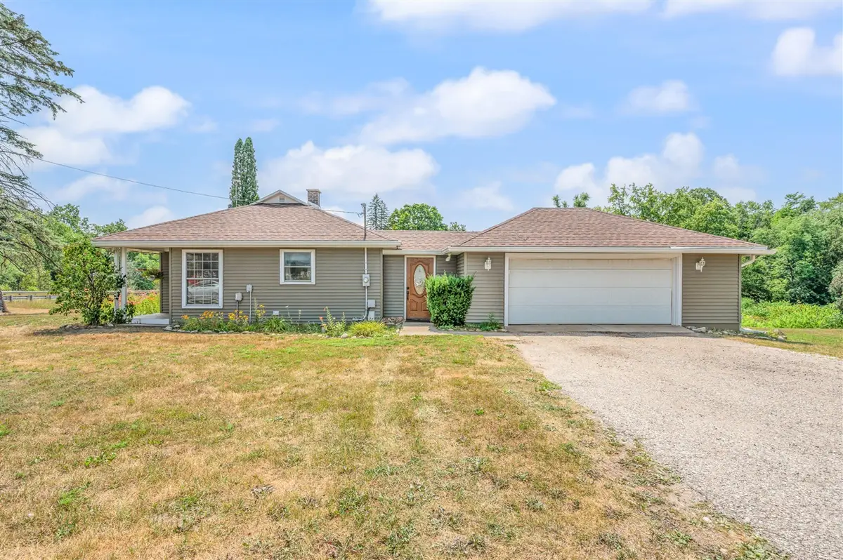 21021 19 Mile, Big Rapids, MI 49307 - #1