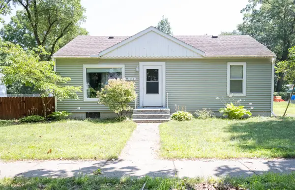 111 S State, Paw Paw, MI 49079