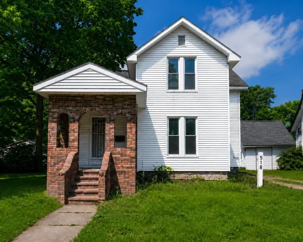 518 Walnut, Three Rivers, MI 49093