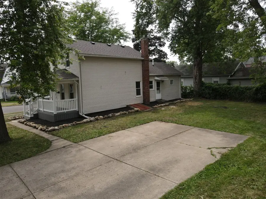 600 N Martin Luther King Junior, Jackson, MI 49201 - #2