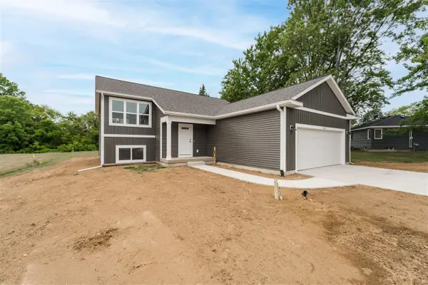 3660 Lincoln, Hamilton, MI 49419