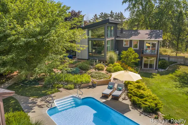 6835 Belmont, Belmont, MI 49306