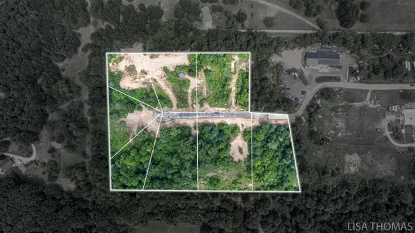 190 Toby, Sparta, MI 49345