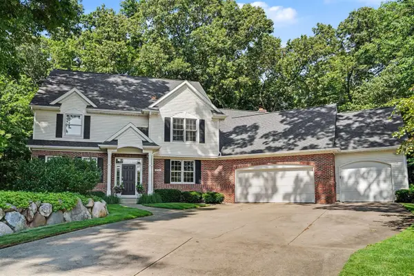 1720 Breezy Point, Kalamazoo, MI 49009