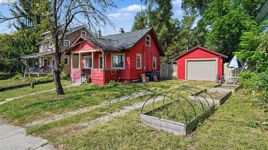 723 Daniel, Ann Arbor, MI 48103 - #2