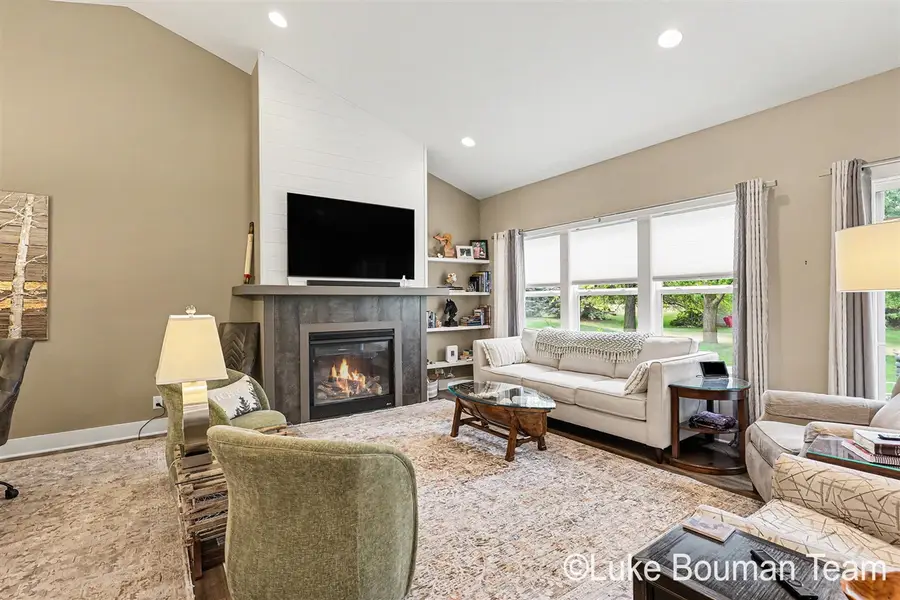 1420 Eagle Shore, Hudsonville, MI 49426 - #2