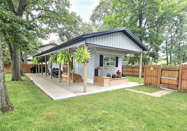 67003 Oxbow, Constantine, MI 49042