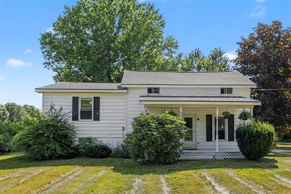 17 4th, Plainwell, MI 49080 - #1
