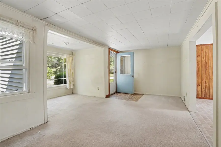 15 4th, Plainwell, MI 49080 - #2