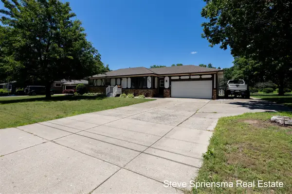 997 Cypress, Jenison, MI 49428