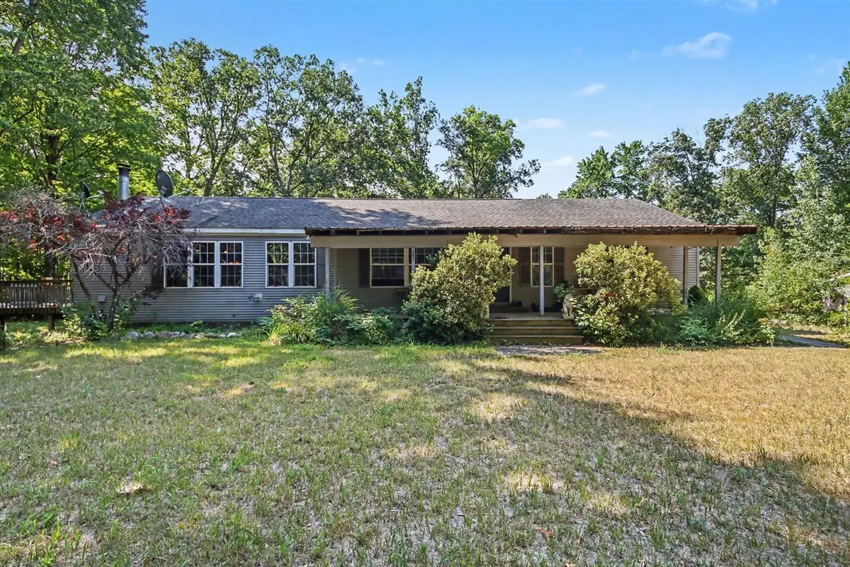 6266 E Hungerford Lake, Big Rapids, MI 49307 - #1