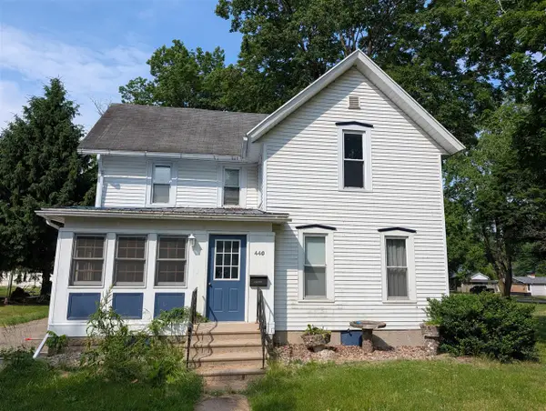 440 Mill, Constantine, MI 49042