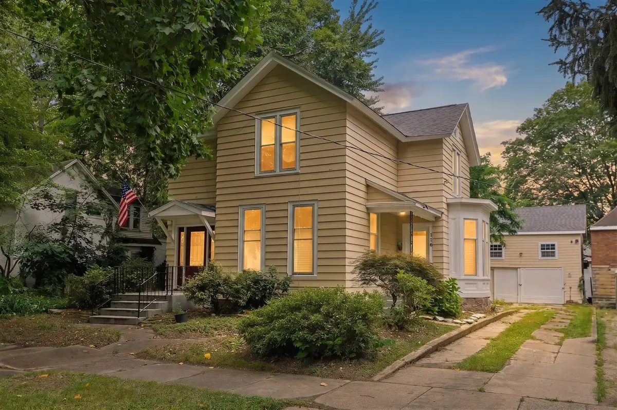 116 S 4th, Niles, MI 49120 - #1