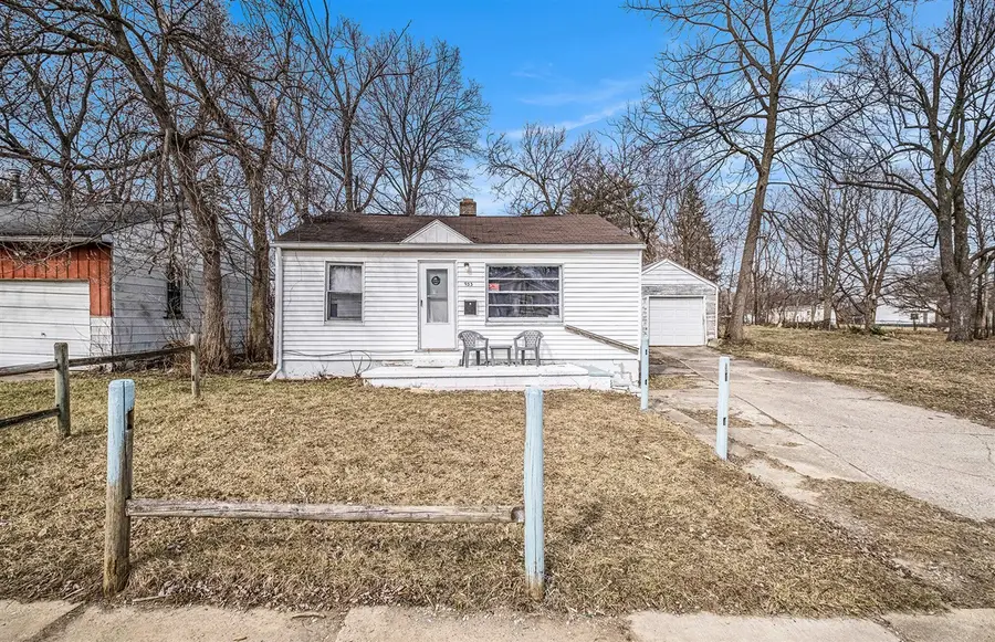 933 E Foss, Flint, MI 48505 - #2
