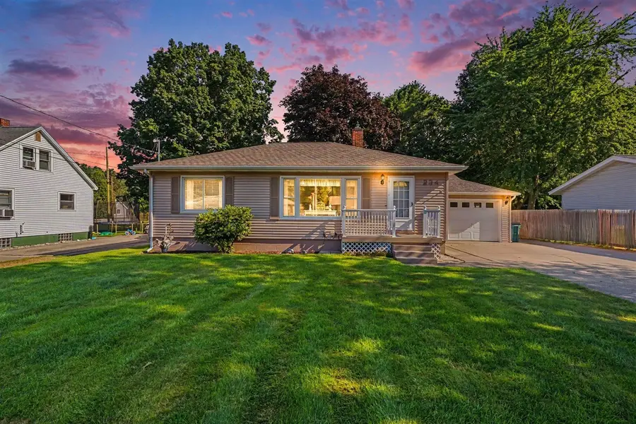 234 Randall, Norton Shores, MI 49441 - #3