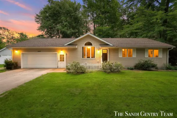18362 168th, Spring Lake, MI 49456