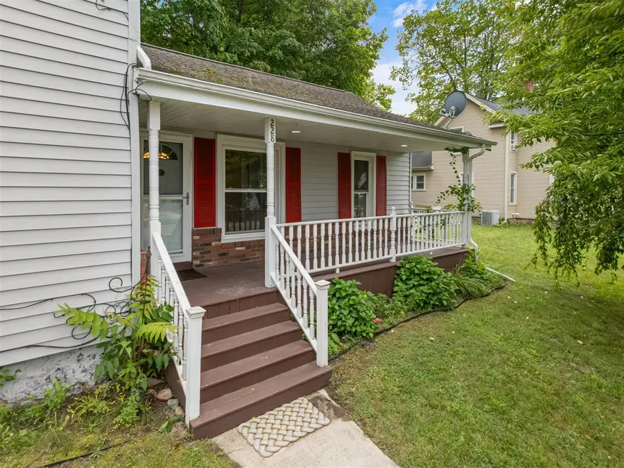 228 E Bacon, Hillsdale, MI 49242 - #3