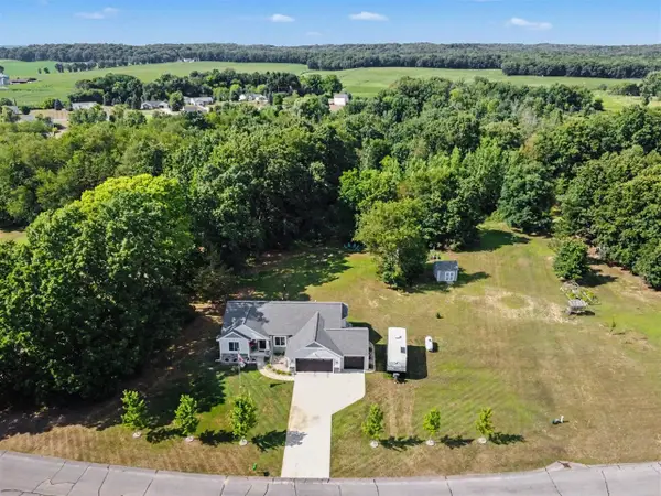 2759 Wildflower, Middleville, MI 49333