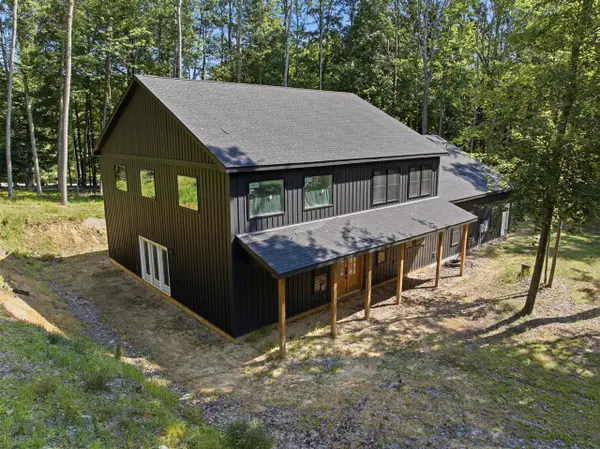 9810 Birdie, Stanwood, MI 49346