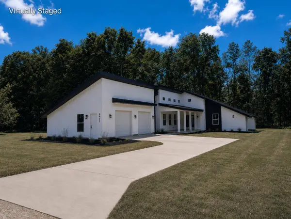 8411 Peninsula, Stanwood, MI 49346