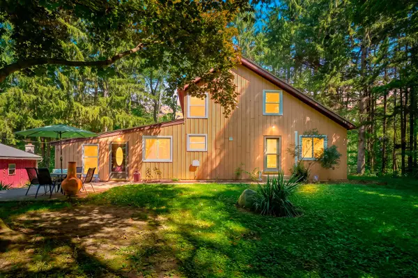 9299 W Avenue, Vicksburg, MI 49097