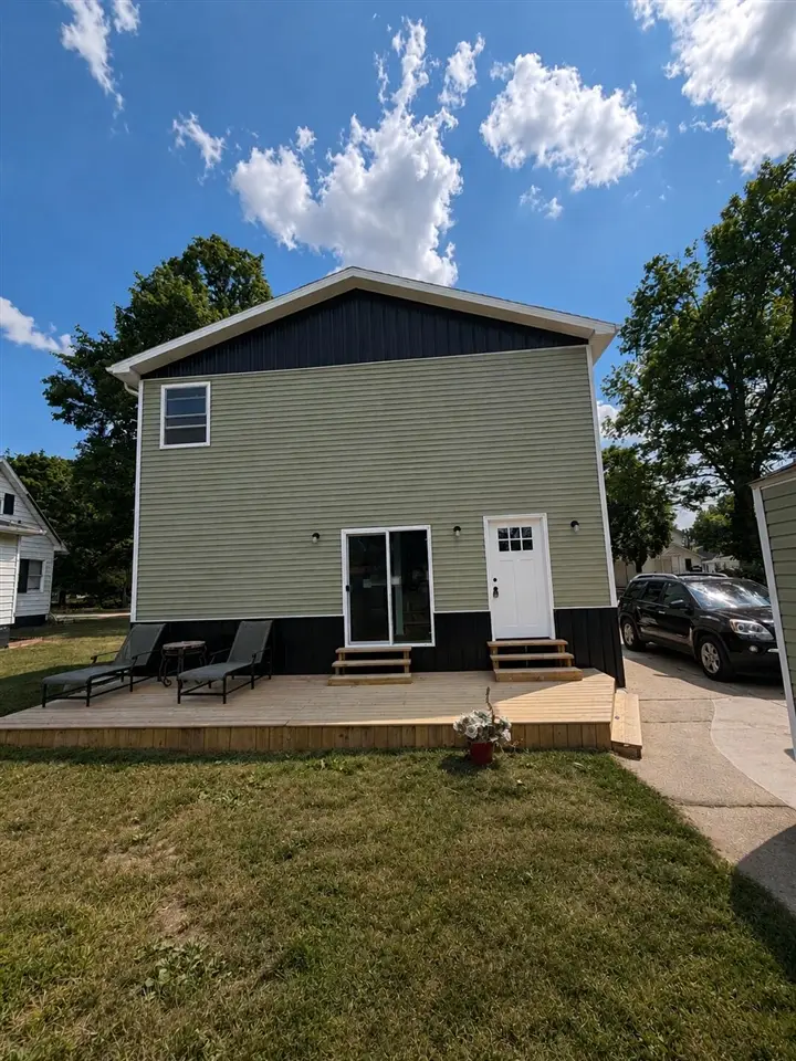 412 4th, Three Rivers, MI 49093 - #2