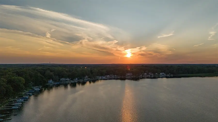 1241 Lakeview, Portage, MI 49002 - #2