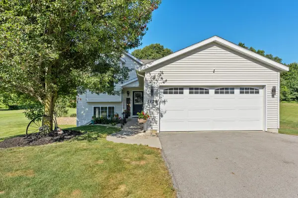 1126 N Vista, Allegan, MI 49010