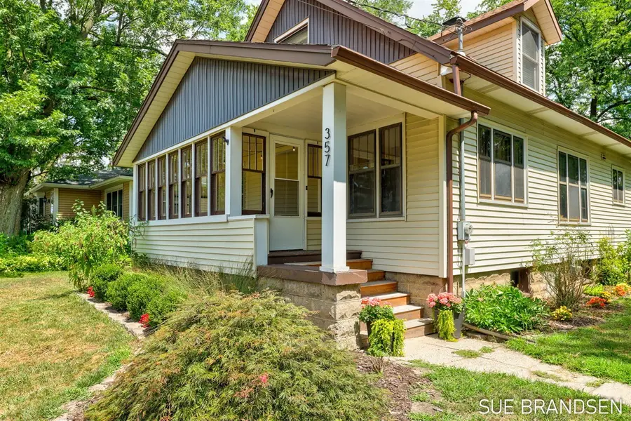 357 N State, Zeeland, MI 49464 - #2