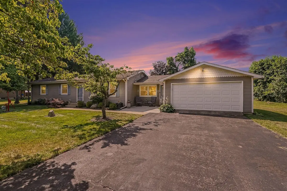 28783 Sarabyn, Dowagiac, MI 49047 - #1