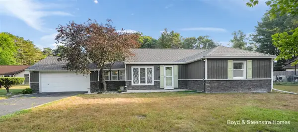 2579 Lynhurst, Belmont, MI 49306