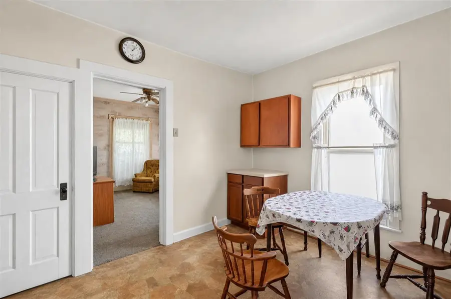 401 S Elm, Jackson, MI 49203 - #2