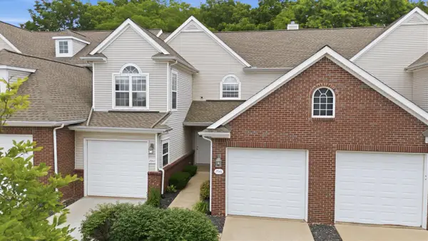 2946 Hunley, Ann Arbor, MI 48105