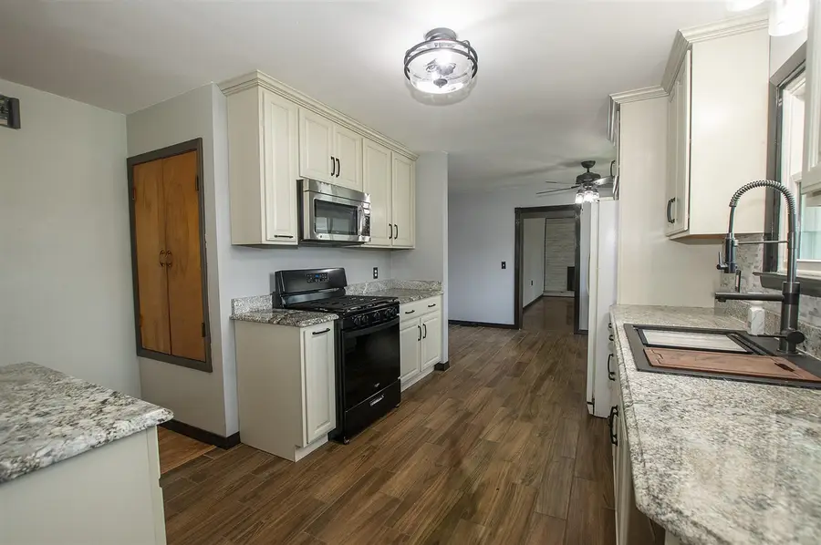965 E Remus, Mount Pleasant, MI 48858 - #3