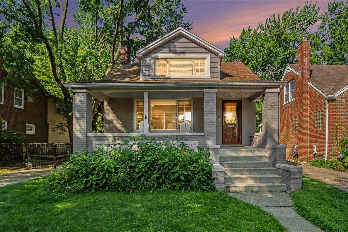 907 University, Grosse Pointe, MI 48230 - #1