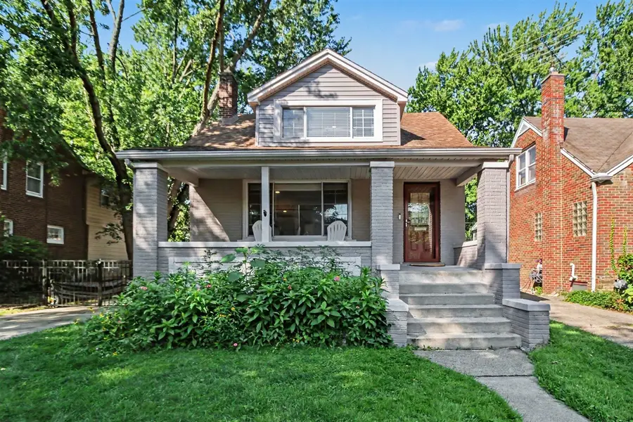 907 University, Grosse Pointe, MI 48230 - #2