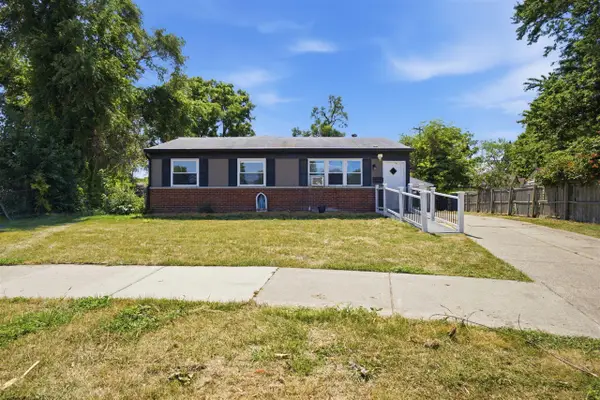 1360 Woodglen, Ypsilanti, MI 48198