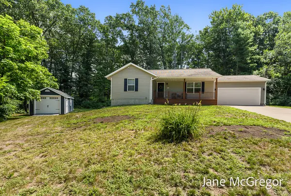 2356 Oak River, Muskegon, MI 49445