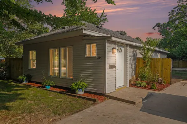 1234 Langeland, Muskegon, MI 49442