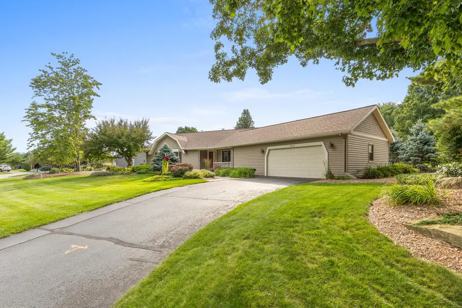 6866 Vista Grande, Rockford, MI 49341 - #2