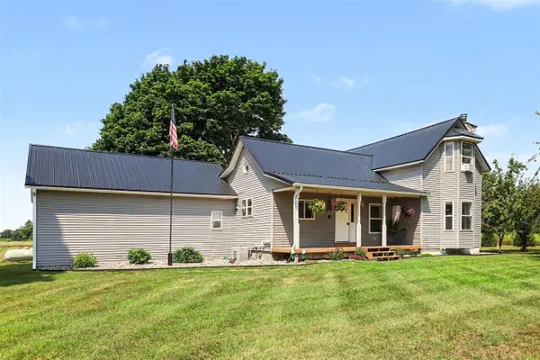 1530 S Nevins, Sidney, MI 48885