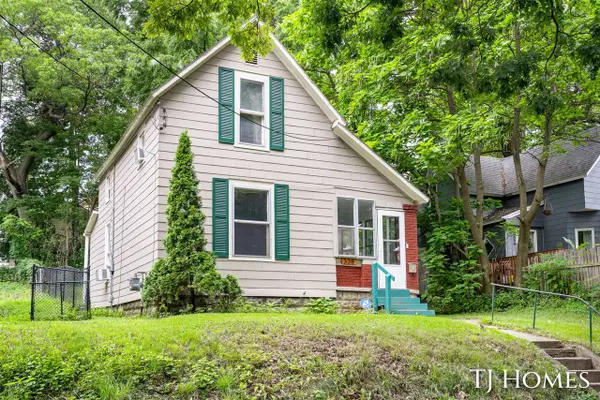 338 Hanover, Grand Rapids, MI 49505