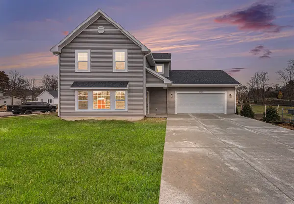 2107 Topaz, Portage, MI 49002