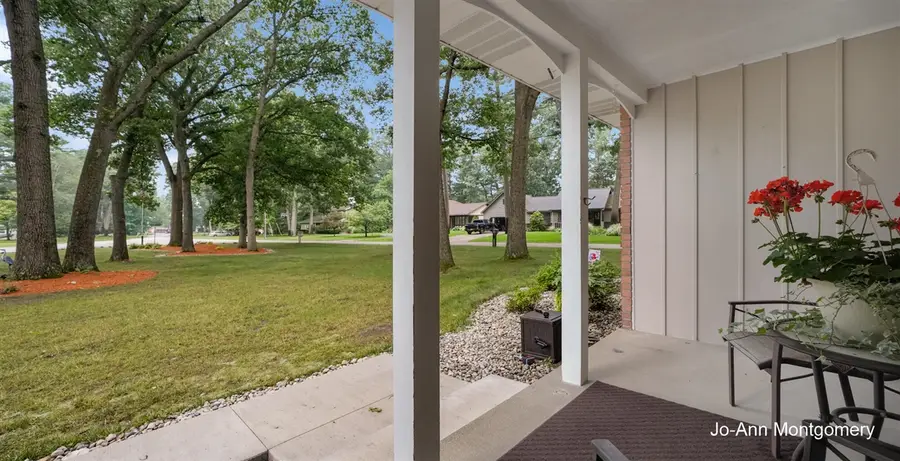 835 E Fennwood, Muskegon, MI 49445 - #2