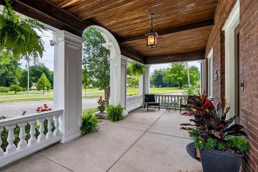 1504 Greenwood, Jackson, MI 49203 - #2
