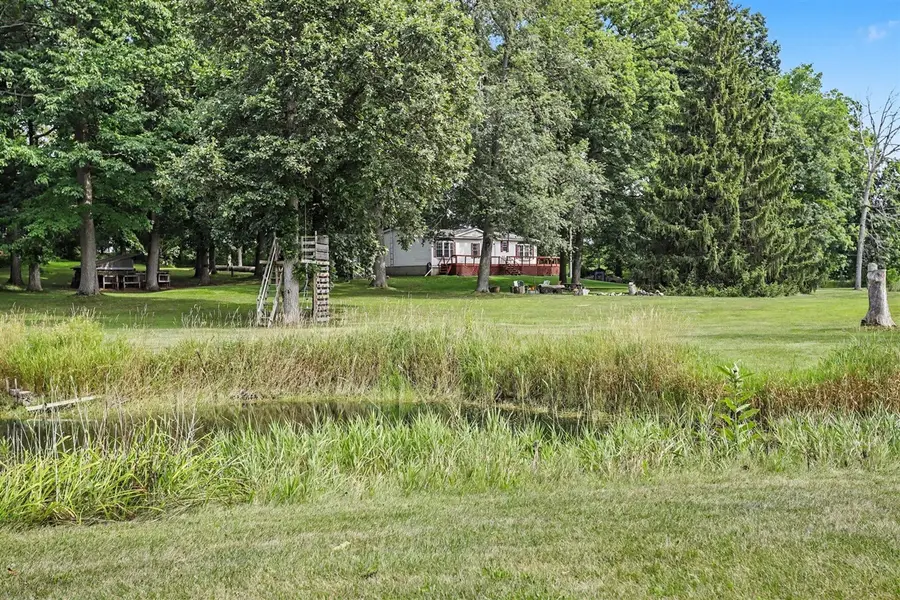 18576 T, Tekonsha, MI 49092 - #2
