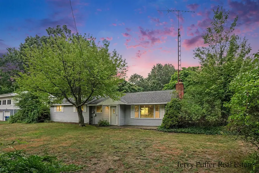 2325 Judson, Spring Lake, MI 49456 - #2