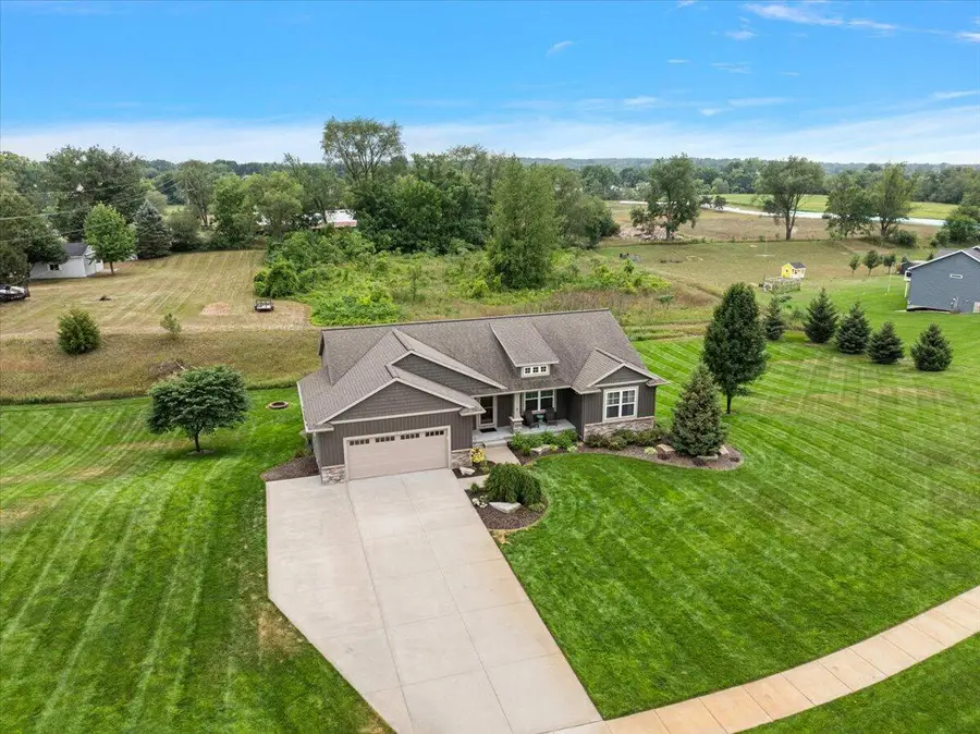 1812 Sunquest, Dorr, MI 49323 - #2
