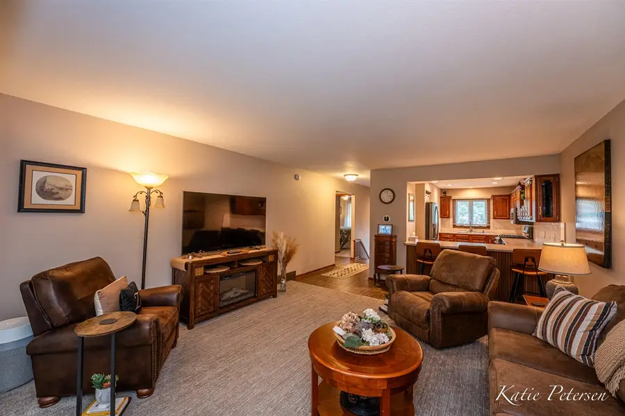 4488 N Valley, Grand Rapids, MI 49525 - #2